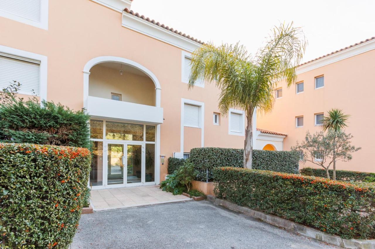 La Girelle De Vacances Giens Hyères Exterior foto